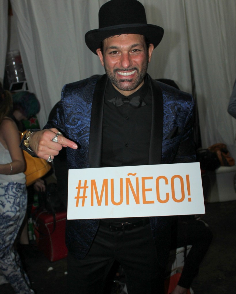 Out & About: #Muñeco!