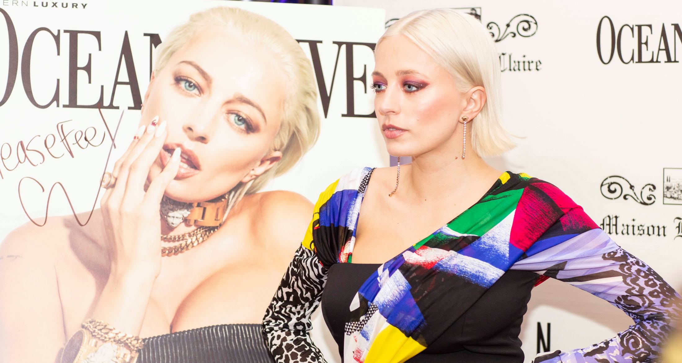 La revista Ocean Drive celebró la edición de octubre con la fashion influencer y cantante, Caroline Vreeland