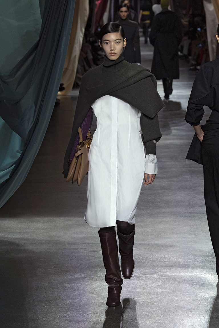 FENDI Womenswear Fall /Winter 2024: Ode to London and Rome