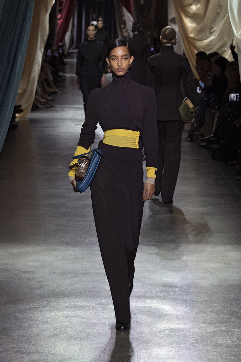 FENDI Womenswear Fall /Winter 2024: Ode to London and Rome