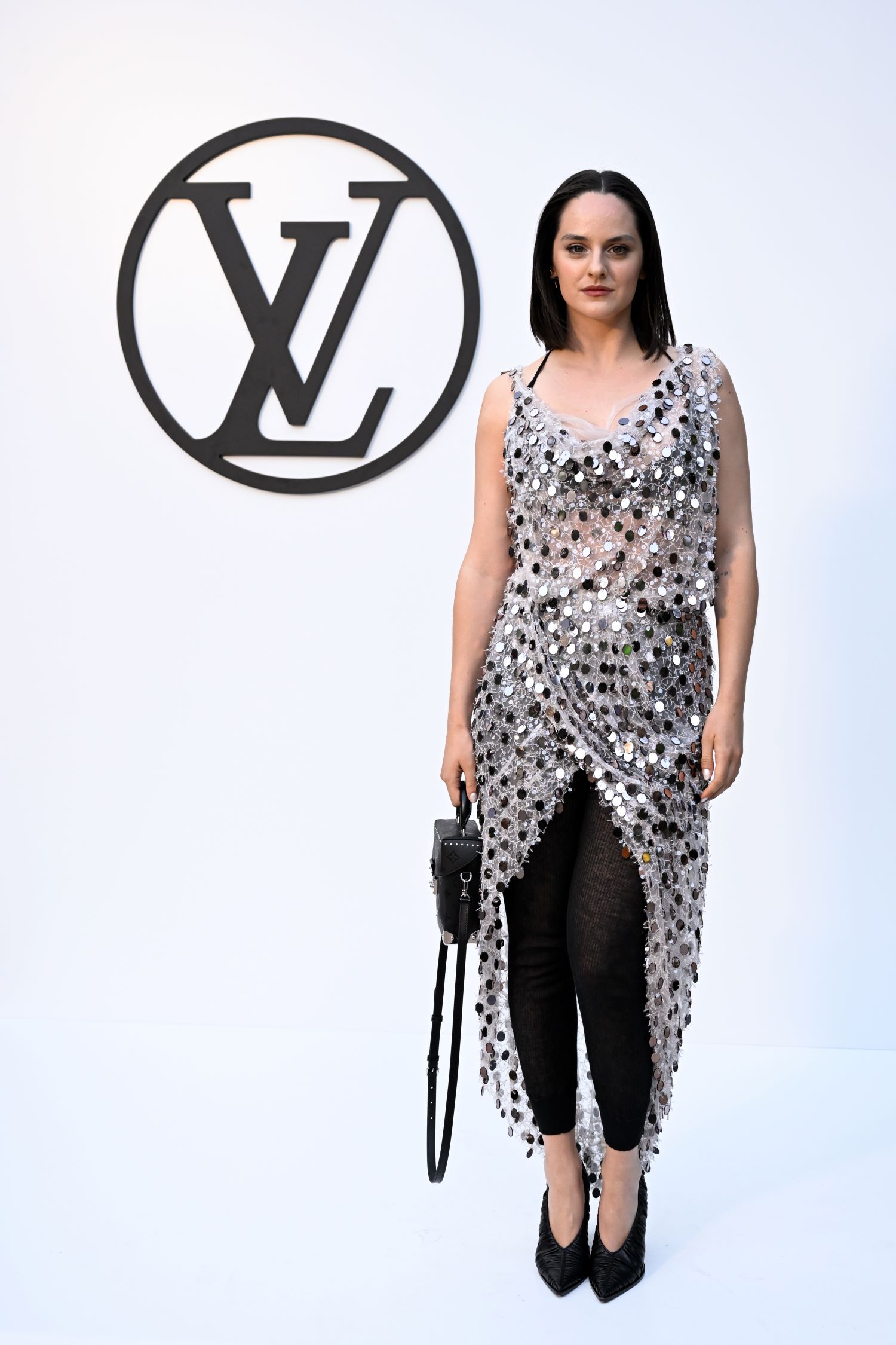 NOÉMIE MERLANT attending the Cruise 2025 Fashion Show by Louis Vuitton in Barcelona | CRUISE 2025 FASHION SHOW COLLECTION © Louis Vuitton – All rights reserved | Courtesy of Gnazzo Group.