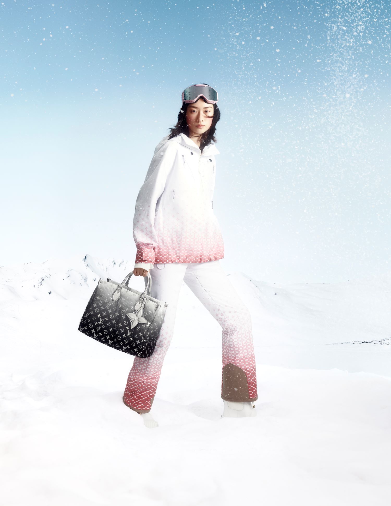 LV Women’s 2024 Ski Collection